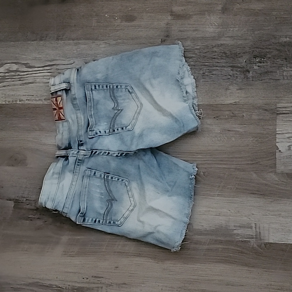 Machine Distress Shorts - Picture 6 of 7
